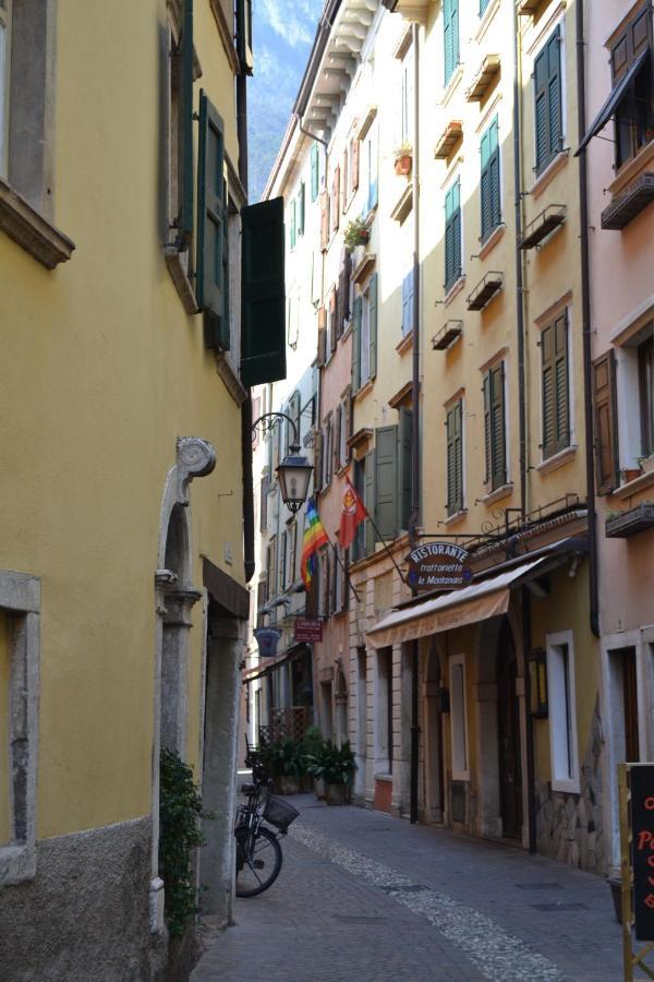 City Center Charme Riva del Garda Exterior photo